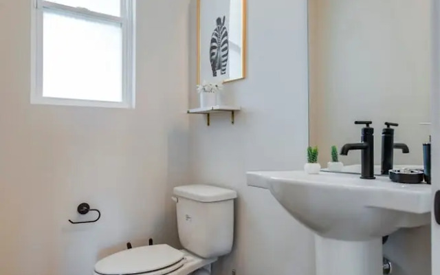 Rock N Roll Huge Space Games