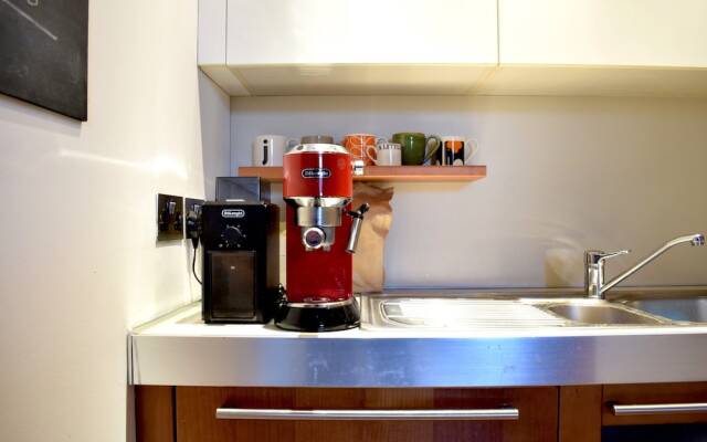 1 Bedroom Loft-style Flat in Haggerston