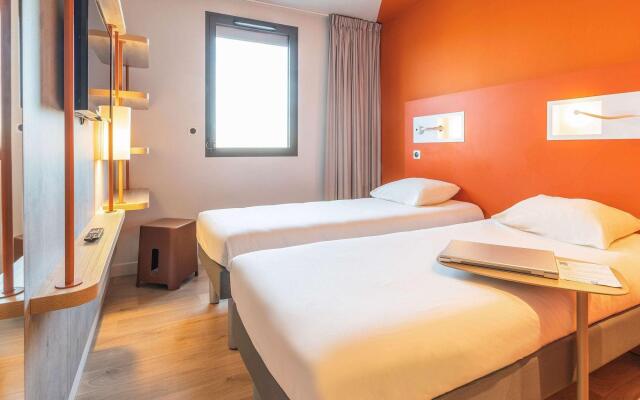 ibis budget Beauvais Aeroport