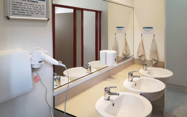 Hot Water Beach TOP 10 Holiday Park