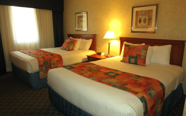North Vancouver Hotel