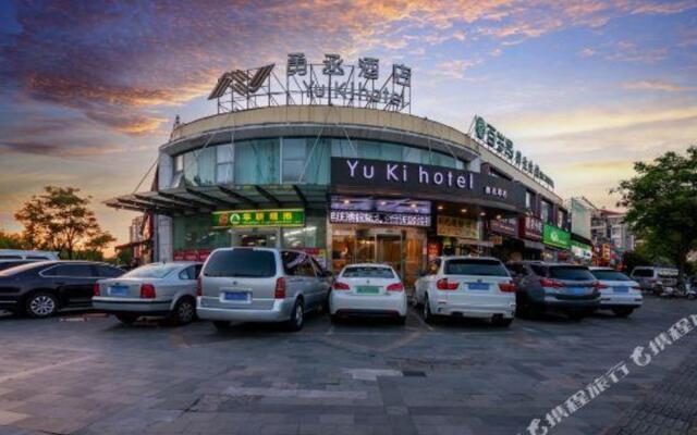 Yongcheng hotel shanghai Jinshajiang road Fengzhuang subway station shop