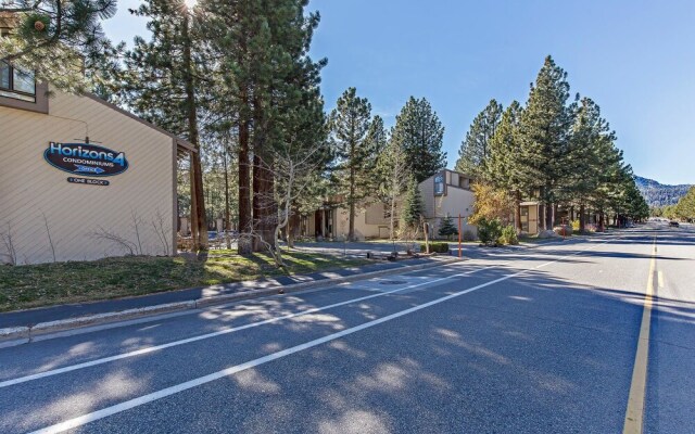 Horizons 4 Condominiums