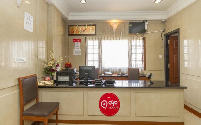 OYO 579 Hotel AAB