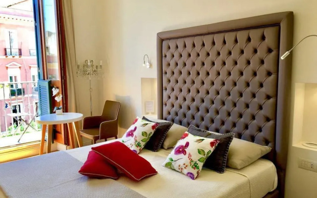 Antico Corso Charme B&B