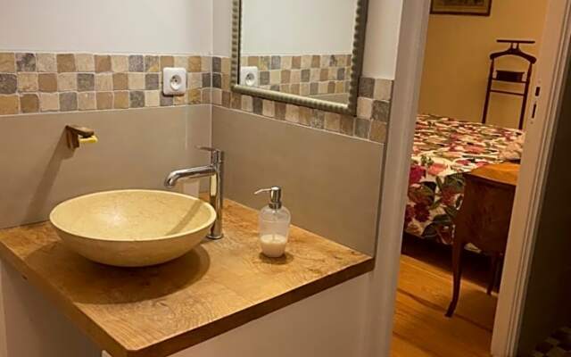 Le Brulon (Adults Only)