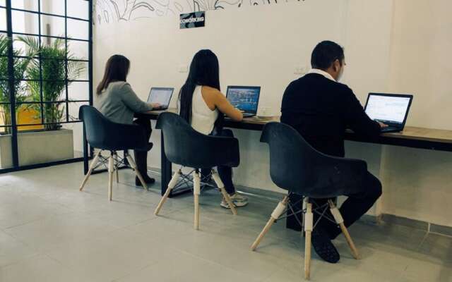 Estainn Hotel Coworking