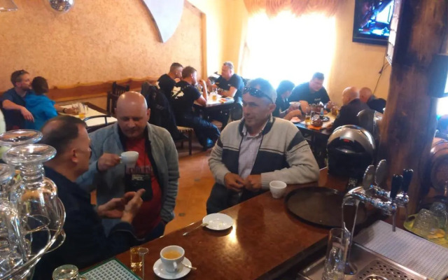 "LiAn" Family Hotel & Restaurant