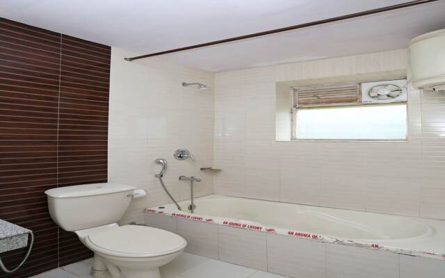 Hotel Eco Groves by OYO Rooms
