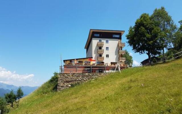 Sport Hotel Camparient