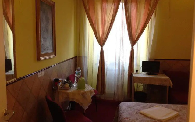 Hotel Stazione Termini Accomodation