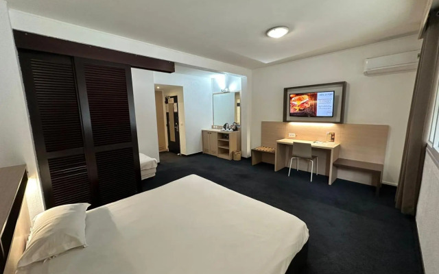 Hotel Le Paris