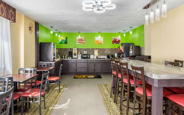 Quality Inn Grand Rapids Near Dowtown