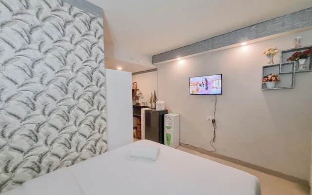 Minimalist Studio At Altuz Seturan Yogyakarta Apartment