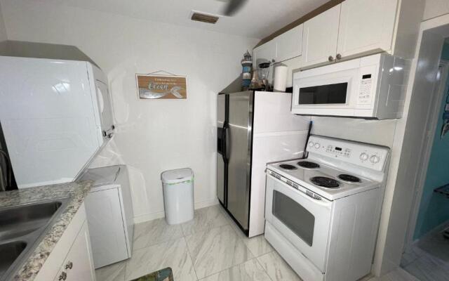 Flamingo Studio - 5 min to Beach