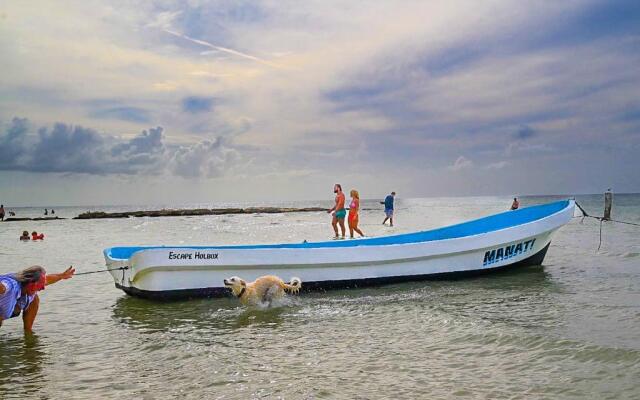 Beach Club Escape Holbox