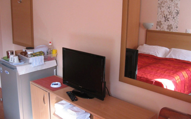 De Lux Apartments Kosta