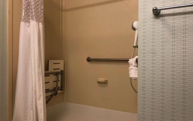 Hampton Inn & Suites Nashville @ Opryland