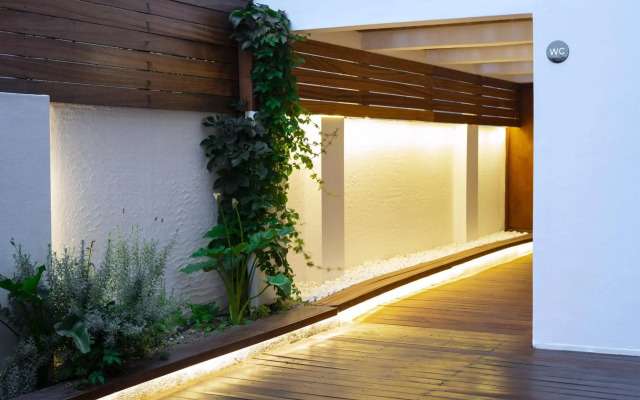 Athena Hotel