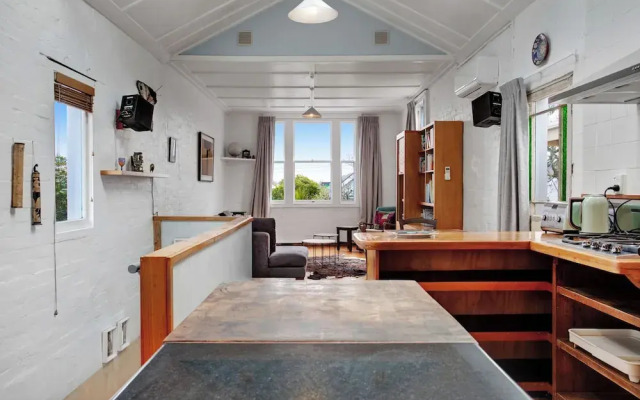 The Kauri Retreat near Beaches -Air-Cons