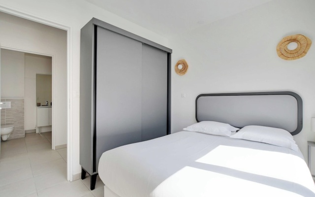 Elegant Appt - 1bdr/2p - Near Paris & La Defense