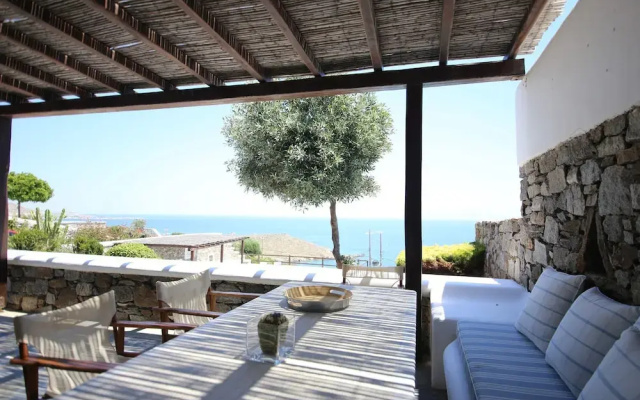 Villa Attalus 3