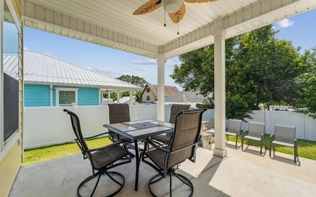 White Sands Beach Retreat, Panama City Beach