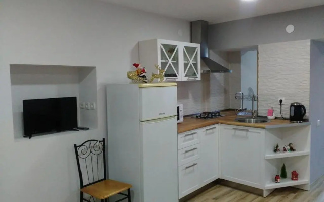 Apartment 17 Gumbri