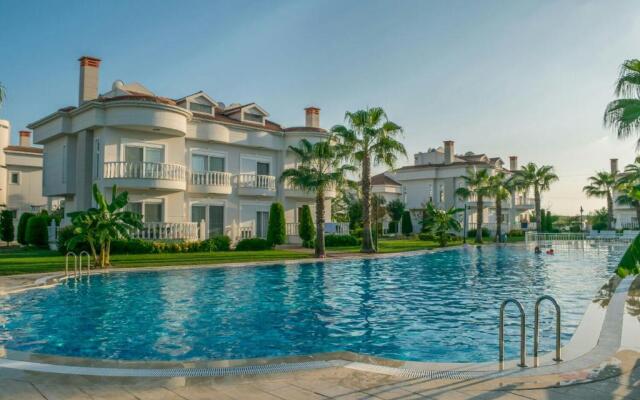 Belek Golf Village - Villa with shared pool