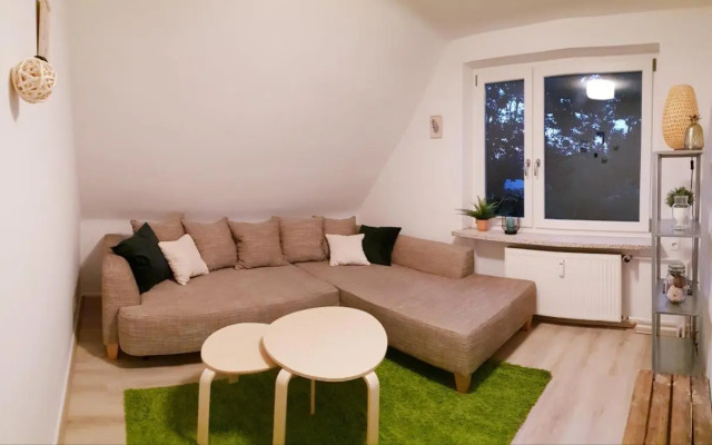 25mn to HH-2BR Kitchen&Netflix