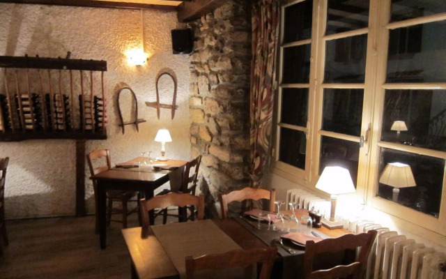 Auberge Des Deux Rivières