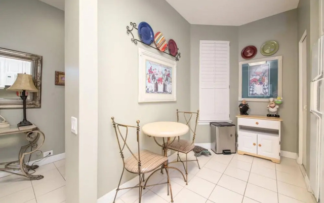 Beach Colony East 17b-penthouse