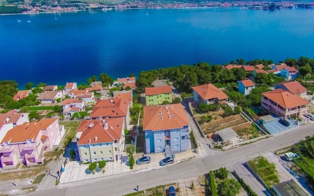 Apartments Maja