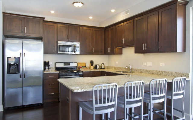 Handsome 2BR in West Loop by Sonder