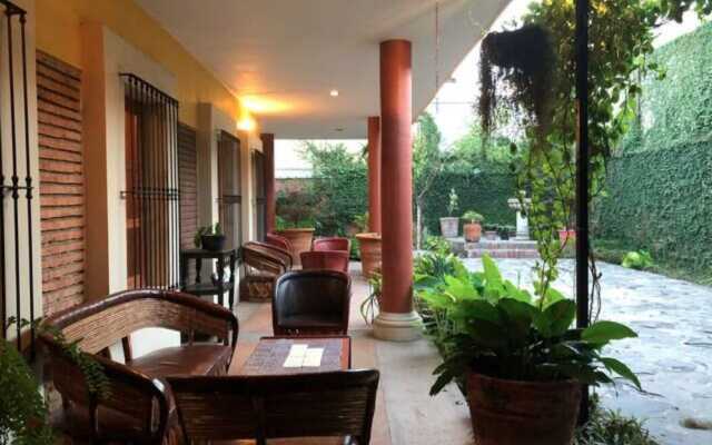 Hotel&Art Gallery Casona de los Milagros