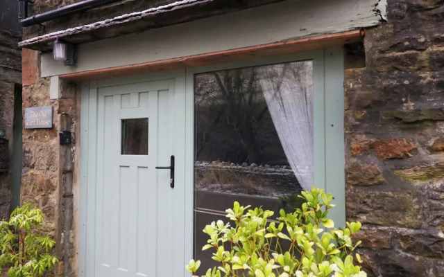 The Old Cart House
