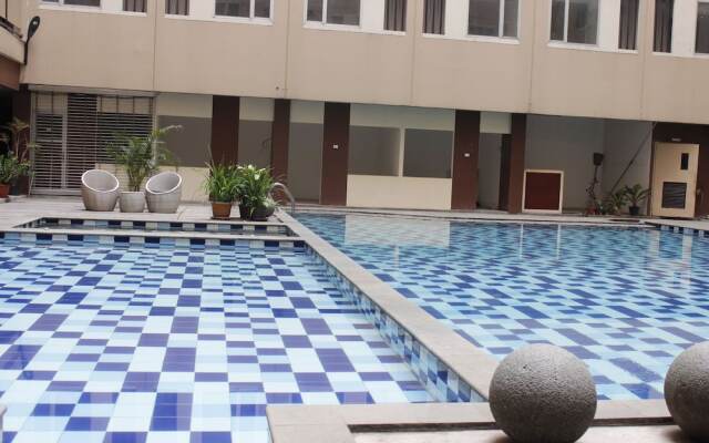 Best Price Studio Apartment Emerald Towers Bandung