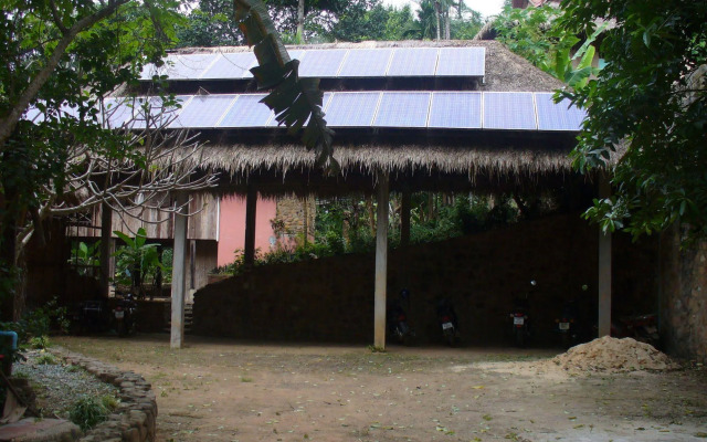 Le Bout du Monde Khmer Lodge