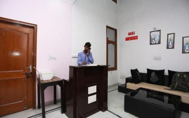 OYO 24496 Lotus Residency