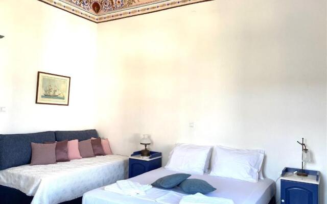 Villa 1853-Upper floor