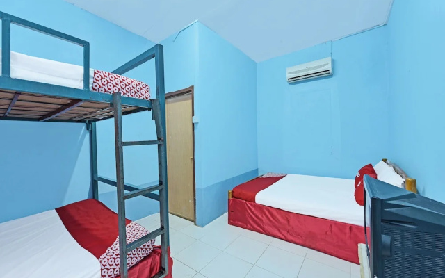 OYO 90454 Haza Harmoni Guesthouse