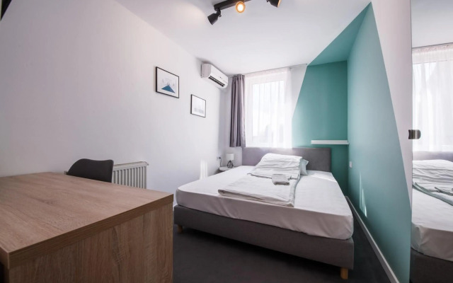 Chesscom Hotel