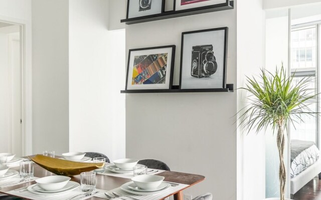 AOC Suites - Luxury Condo - City View