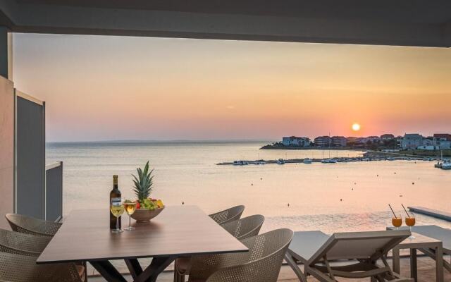 Salt&soul Residence Three-bedroom Apartmant