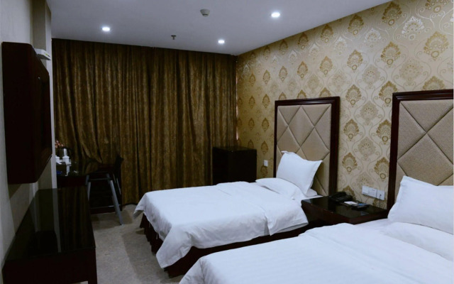 Xinghe Taixiang Hotel (Zhanqian Road Branch)