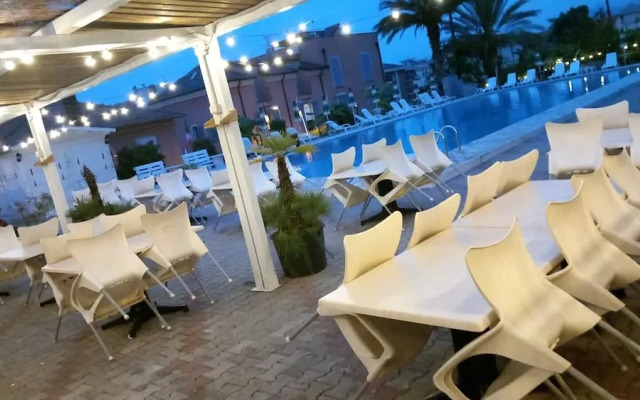 Blu Apartments