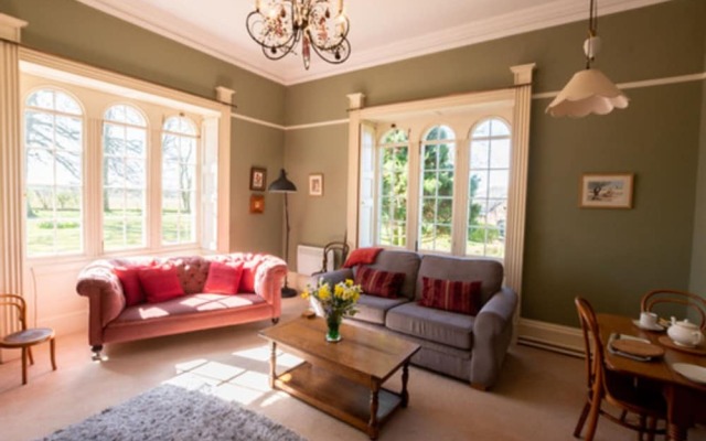 Charming 2-bed House Near Westlinton, Carlisle