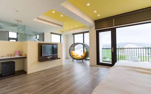 Wo Club Hall