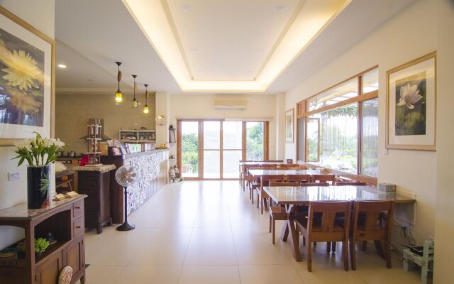 XinFu Traveler Inn