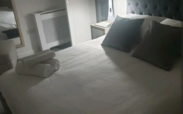 Cosy & Comfortable 2 Bedroom Annex New Build 2022